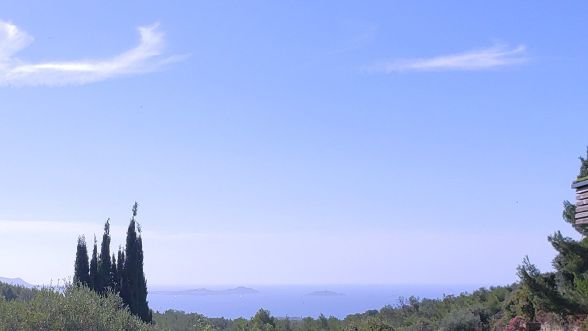 TERRAIN CONSTRUCTIBLE VUE PANORAMIQUE MER BANDOL