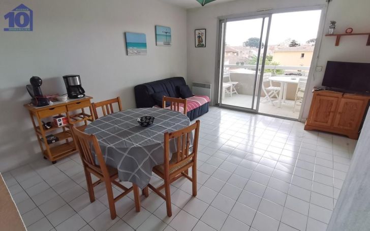A louer APPARTEMENT T3 43 M2 TERRASSE BORD DE MER VALRAS PLAGE
