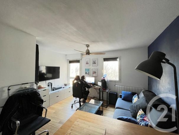 A vendre STUDIO  23 M2  MONTPELLIER