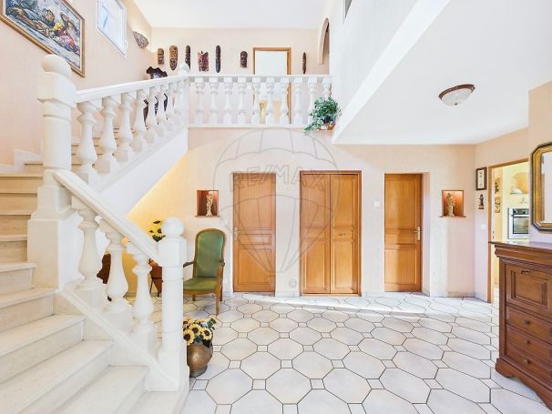 A louer MAISON  6 PIECES 177 M2 BORD DE MER LES MATHES