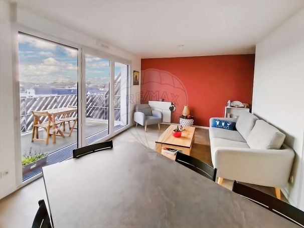 A louer APPARTEMENT T2 40 M2  COUERON