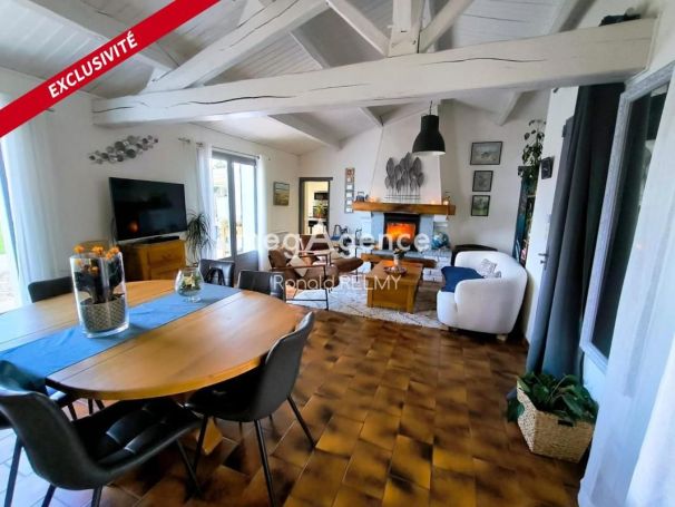 A vendre MAISON  CONTEMPORAINE  L AIGUILLON SUR VIE