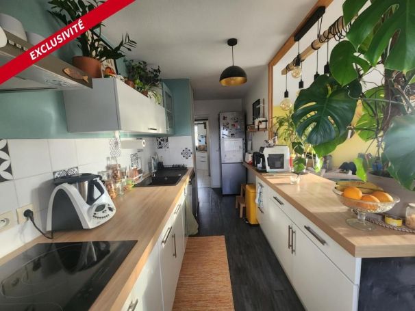 A louer APPARTEMENT T4 100 M2  BORDEAUX