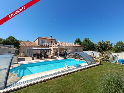 A louer MAISON  7 PIECES 167 M2 BORD DE MER AIZENAY