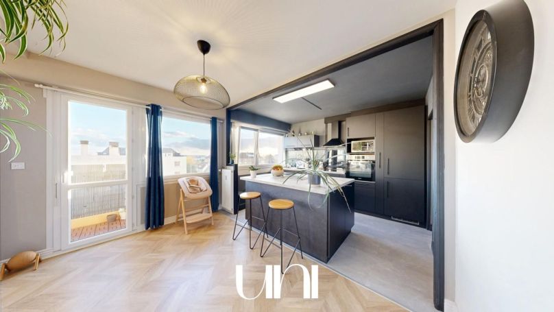 A louer APPARTEMENT T3 76 M2  CAEN