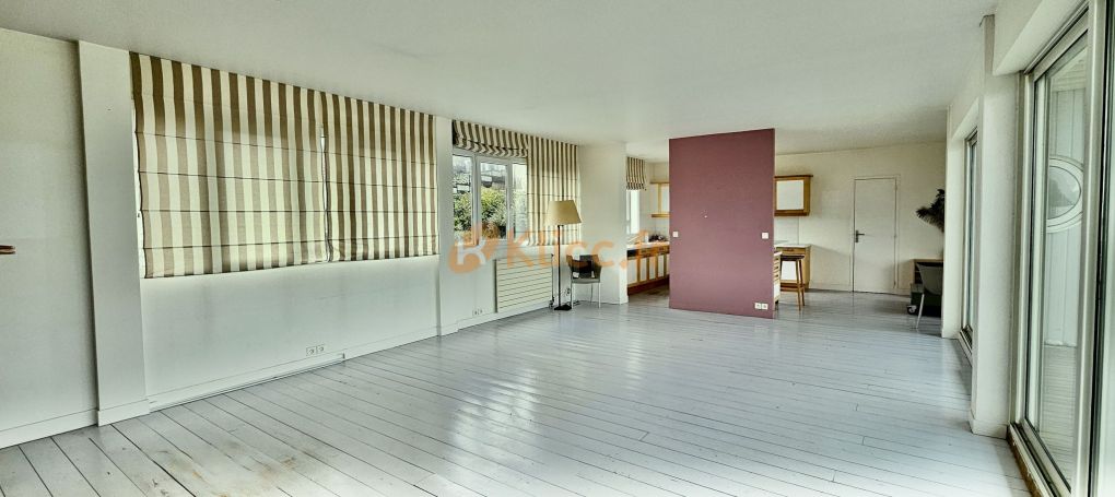 A vendre MAISON FAMILIALE 7 PIECES VUE MER FECAMP