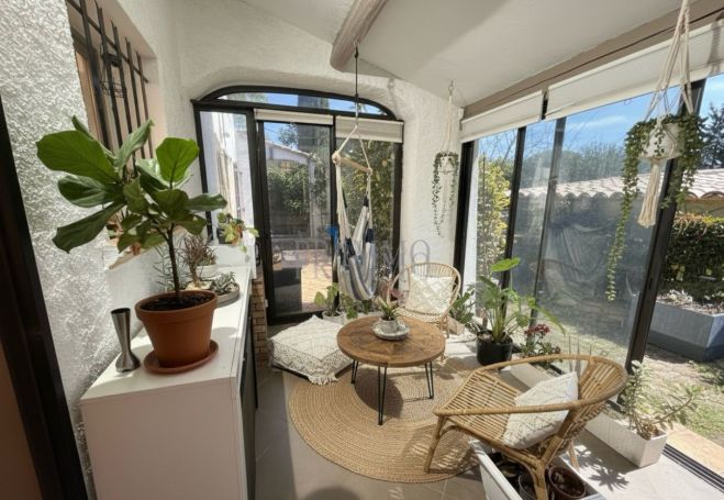 A louer MAISON  5 PIECES 135 M2  PUGET SUR ARGENS