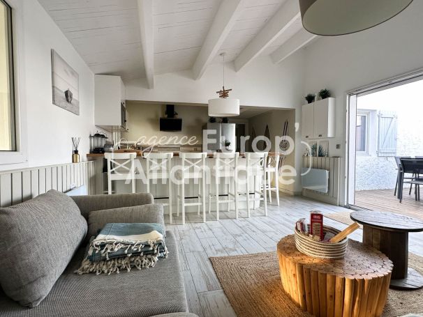 A vendre MAISON  5 PIECES 80 M2 BORD DE MER LA PALMYRE