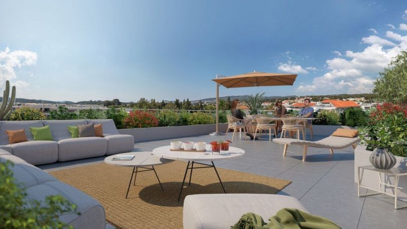 A louer APPARTEMENT DUPLEX DE PRESTIGE T4 94 M2 TERRASSE BORD DE MER LA CIOTAT