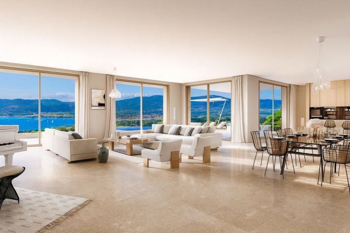 A louer MAISON  DE MAîTRE BORD DE MER GRIMAUD