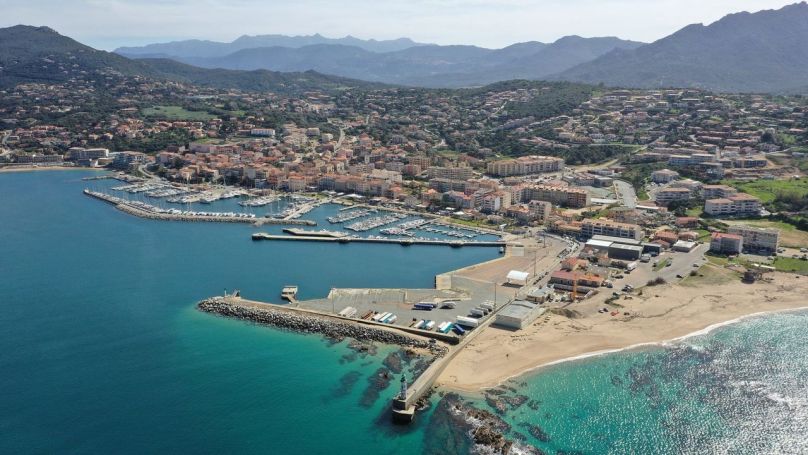 A louer APPARTEMENT NEUF T2 50 M2 TERRASSE  GRANACE