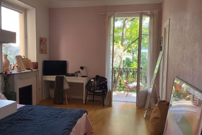 A louer APPARTEMENT NEUF T5 147 M2 BORD DE MER NICE