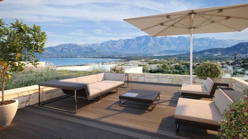 A louer APPARTEMENT DUPLEX DE PRESTIGE NEUF T4 97 M2 TERRASSE VUE MER CALVI