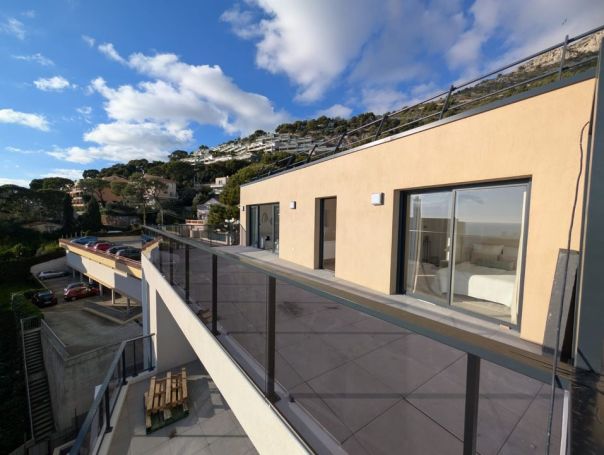 A louer APPARTEMENT NEUF T4 94 M2 TERRASSE VUE MER CAP D AIL