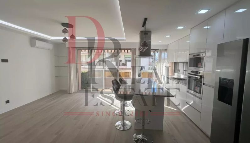 A louer APPARTEMENT NEUF T4 84 M2 BORD DE MER NICE