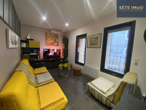 A louer APPARTEMENT NEUF T3 80 M2 BORD DE MER SETE