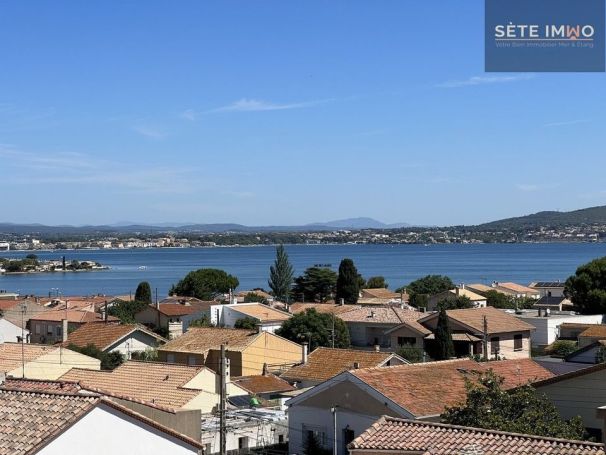 A louer APPARTEMENT T4 87 M2 TERRASSE BORD DE MER SETE