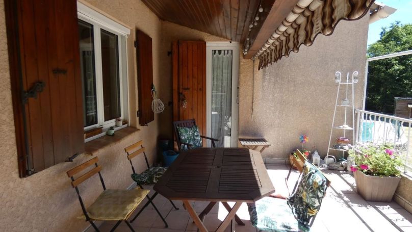 A louer MAISON  6 PIECES 118 M2  LASALLE