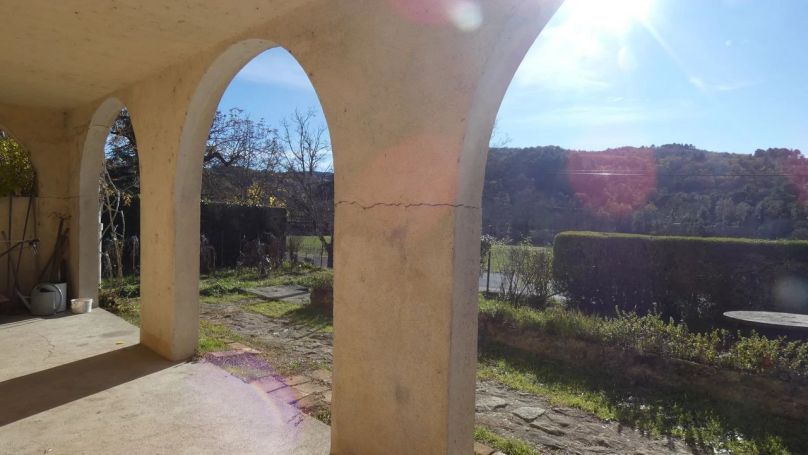 A louer MAISON  8 PIECES 159 M2  LASALLE