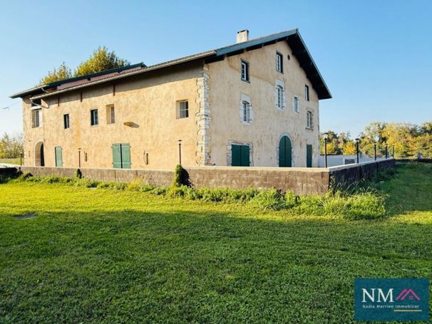 A louer MAISON  DE MAîTRE  URCUIT