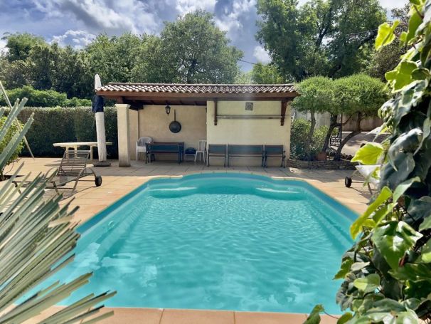 A louer MAISON  5 PIECES 101 M2  BRIGNOLES