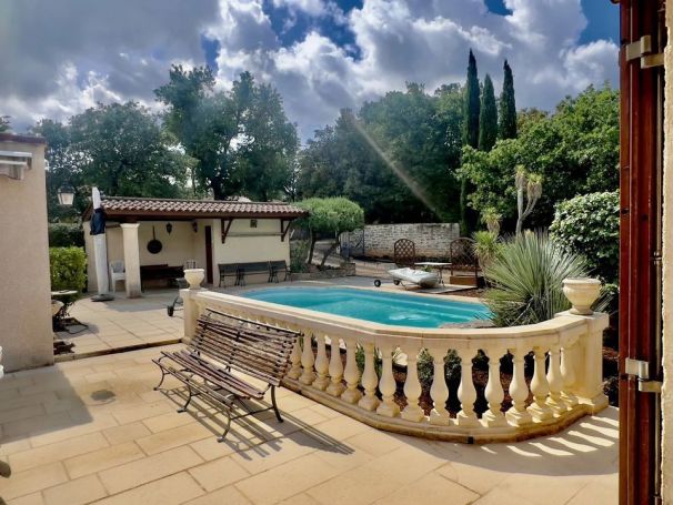 A louer MAISON  5 PIECES 101 M2  BRIGNOLES