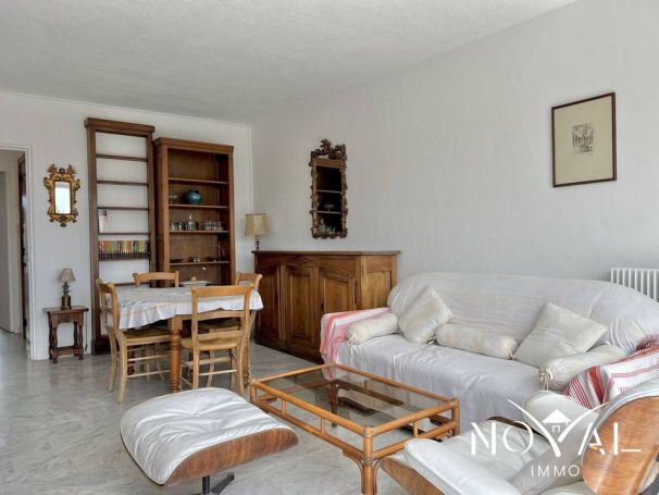 A louer APPARTEMENT T3 66 M2 TERRASSE BORD DE MER LE CANNET