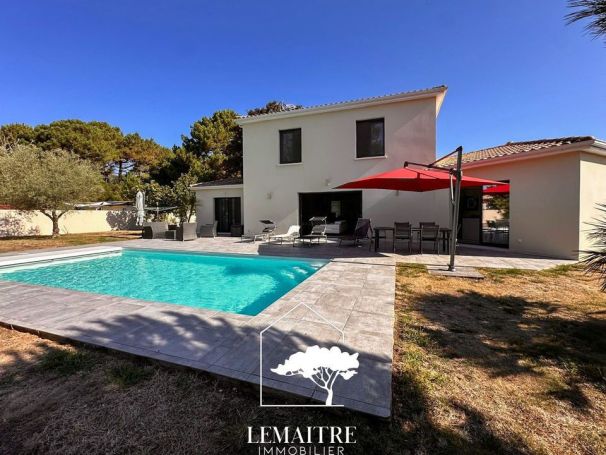 A louer MAISON  CONTEMPORAINE BORD DE MER LES MATHES