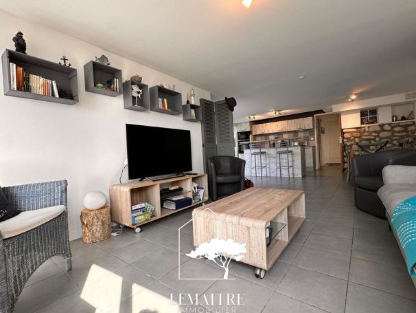 A louer APPARTEMENT T2 64 M2 VUE MER SAINT GEORGES DE DIDONNE