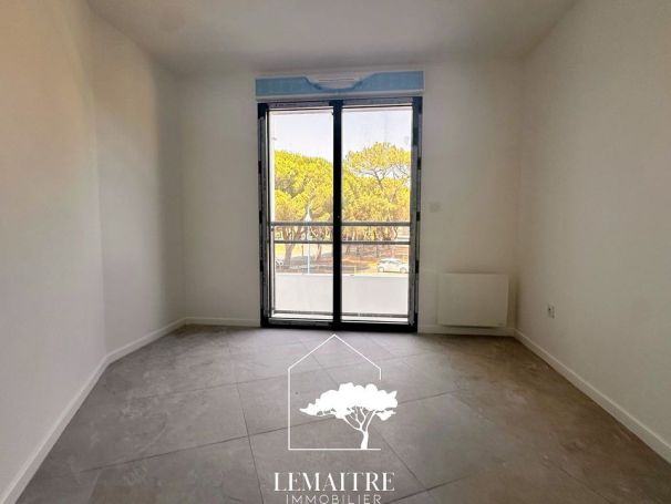 A louer APPARTEMENT NEUF T3 60 M2 TERRASSE BORD DE MER LA PALMYRE