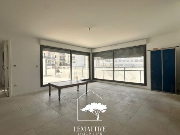 A louer APPARTEMENT DE PRESTIGE NEUF T3 70 M2 TERRASSE BORD DE MER LA PALMYRE