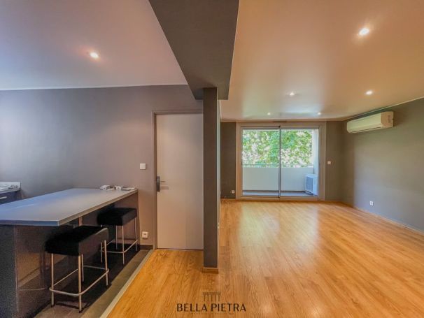 A louer APPARTEMENT DE PRESTIGE T4 80 M2  MONTPELLIER