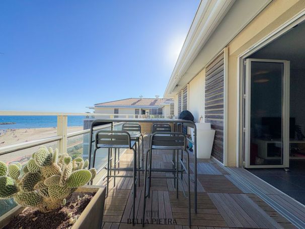 A louer APPARTEMENT DE PRESTIGE T4 90 M2 TERRASSE VUE MER PALAVAS LES FLOTS