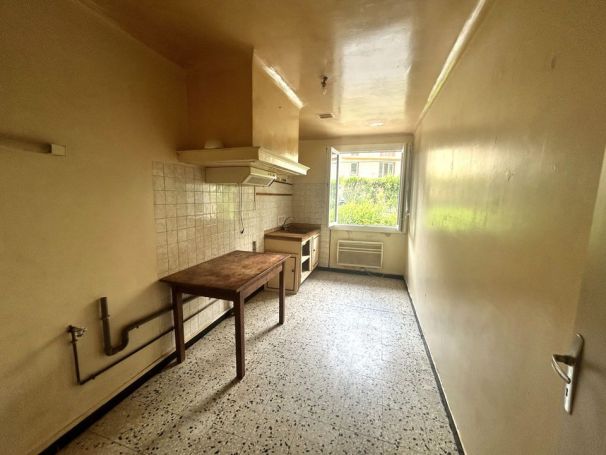 A louer APPARTEMENT T3 68 M2  PRATS DE MOLLO LA PRESTE