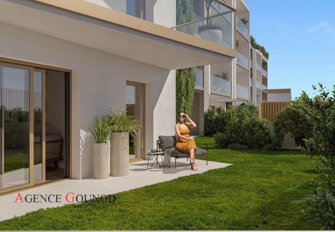 A louer APPARTEMENT DE PRESTIGE T3 67 M2 BORD DE MER BEAUSOLEIL