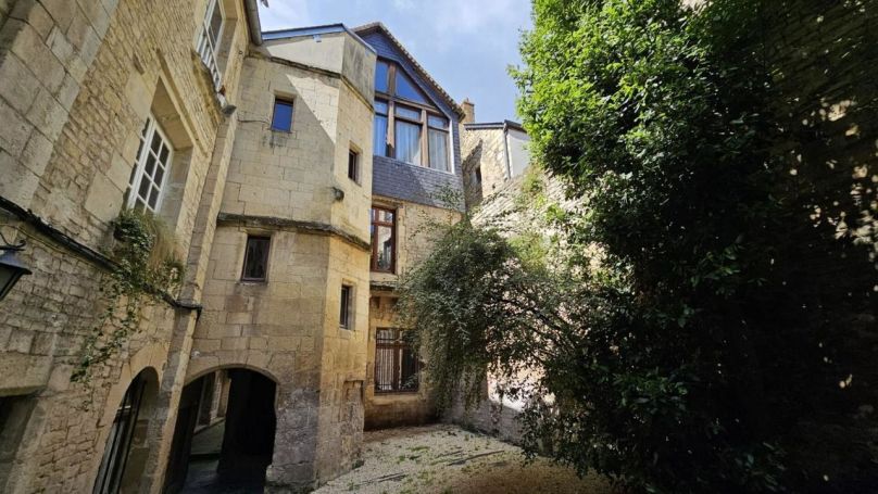 A louer APPARTEMENT DUPLEX T3 75 M2  CAEN