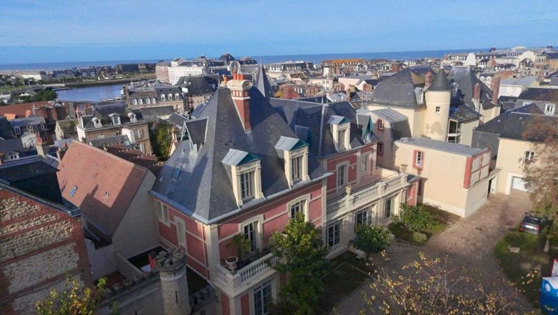 A louer APPARTEMENT DE PRESTIGE T4 76 M2 BORD DE MER TROUVILLE SUR MER
