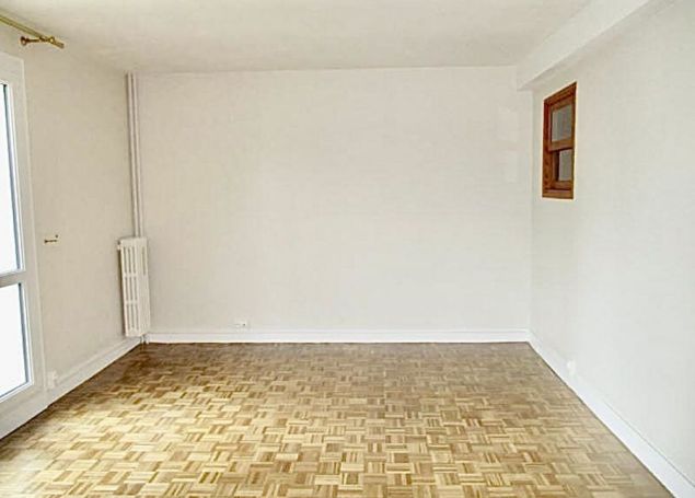 A louer APPARTEMENT DUPLEX T4 78 M2  CAEN