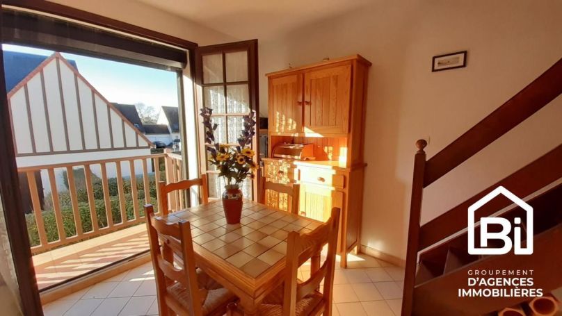 A louer APPARTEMENT DUPLEX T2 30 M2 PLAGE à PIED COURSEULLES SUR MER