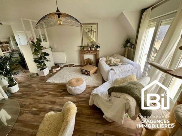 A louer APPARTEMENT DUPLEX T3 64 M2  IFS