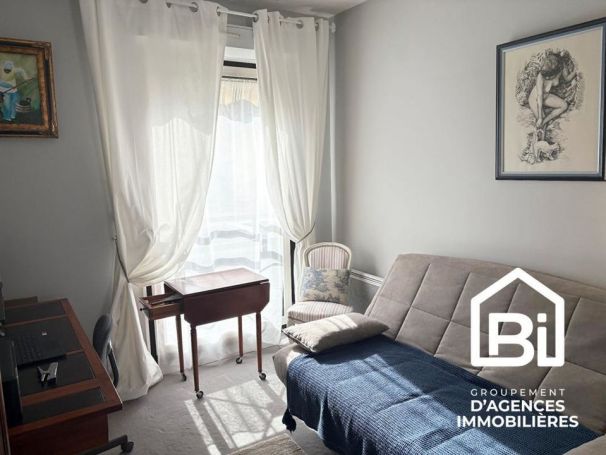 A louer APPARTEMENT T3 74 M2 TERRASSE  CAEN