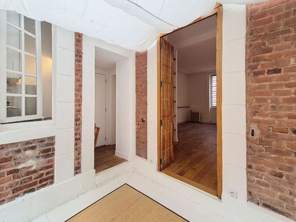 A louer STUDIO  33 M2 BORD DE MER TROUVILLE SUR MER