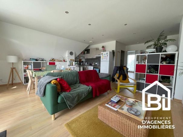 A louer APPARTEMENT T3 56 M2 VUE MER COURSEULLES SUR MER