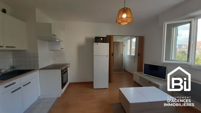 A louer APPARTEMENT T2 25 M2 BORD DE MER COURSEULLES SUR MER