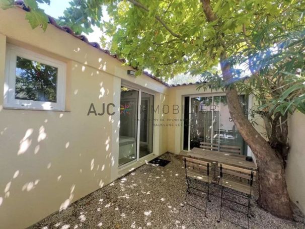 A louer APPARTEMENT T2 32 M2  SAINT REMY DE PROVENCE