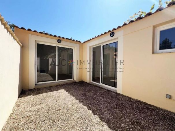 A louer APPARTEMENT T2 32 M2  SAINT REMY DE PROVENCE