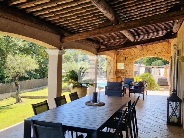 A louer MAISON  DE MAîTRE BORD DE MER SAINT ALEXANDRE