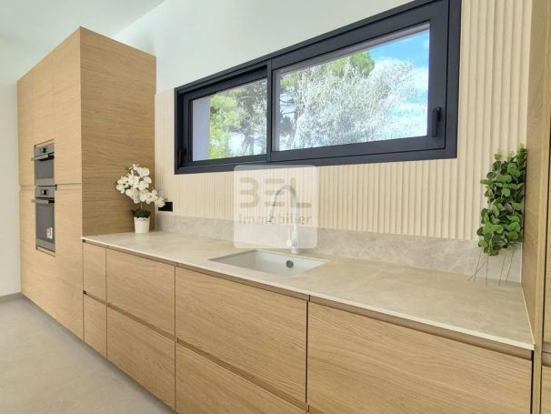 A louer MAISON  CONTEMPORAINE  CONNAUX