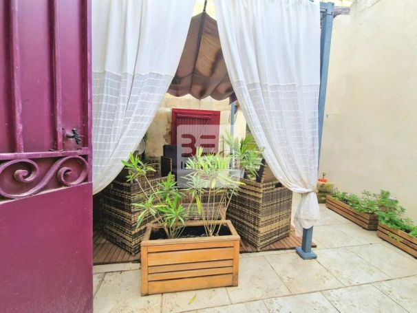 A louer MAISON  DE MAîTRE BORD DE MER LEDENON