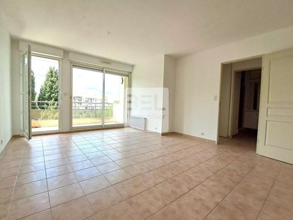 A louer APPARTEMENT T2 46 M2 TERRASSE  BAGNOLS SUR CEZE